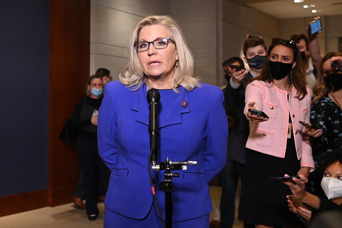 Pelosi Appoints Liz Cheney to Serve on Jan. 6 Select Committee