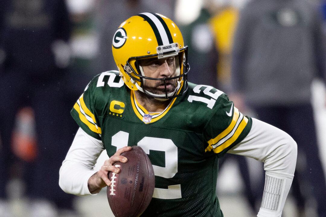 Aaron Rodgers: Science That ‘Can’t Be Questioned’ is ‘Propaganda’