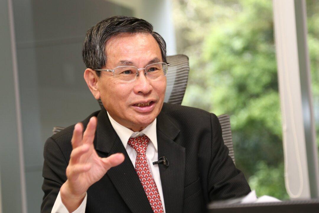 Taiwan Health Official Speaks Out Against China Blocking Taiwan From Buying Vaccines