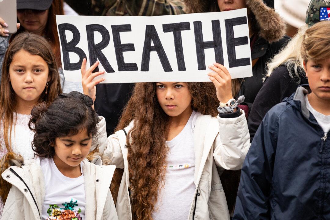 St. Louis Municipalities Refuse to Enforce Reinstated Mask Mandates