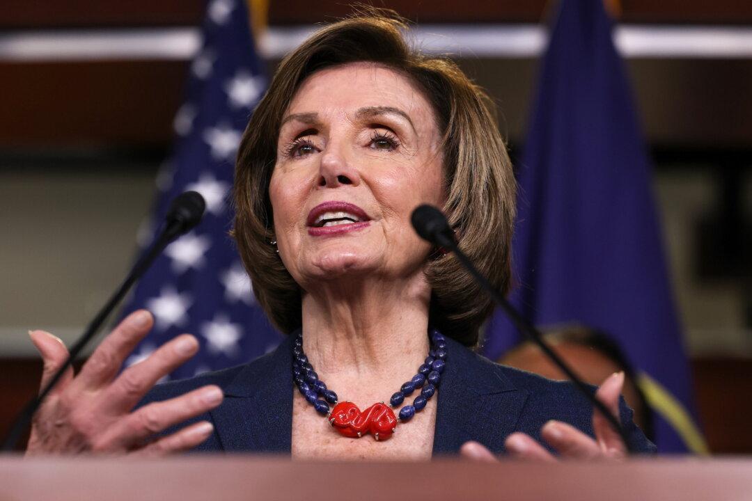 Pelosi Calls for US and World Leaders to Boycott China’s 2022 Olympics