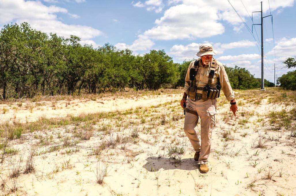 Illegal Immigrants Walk a Deadly Path Around a Border Checkpoint