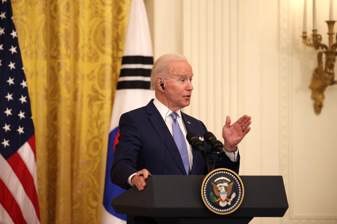 Appeals Court Blocks Biden Admin From Prioritizing Grants Based on Race and Sex