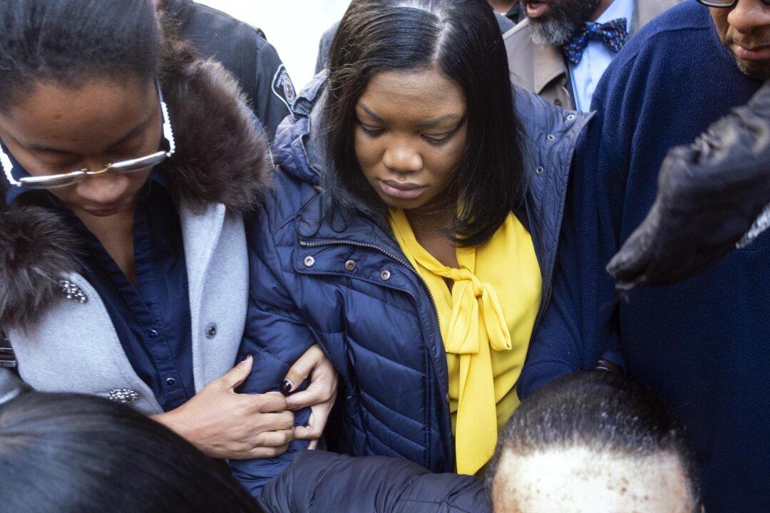 Epstein Guards Slapped With 100 Hours of Community Service in Deal With DOJ