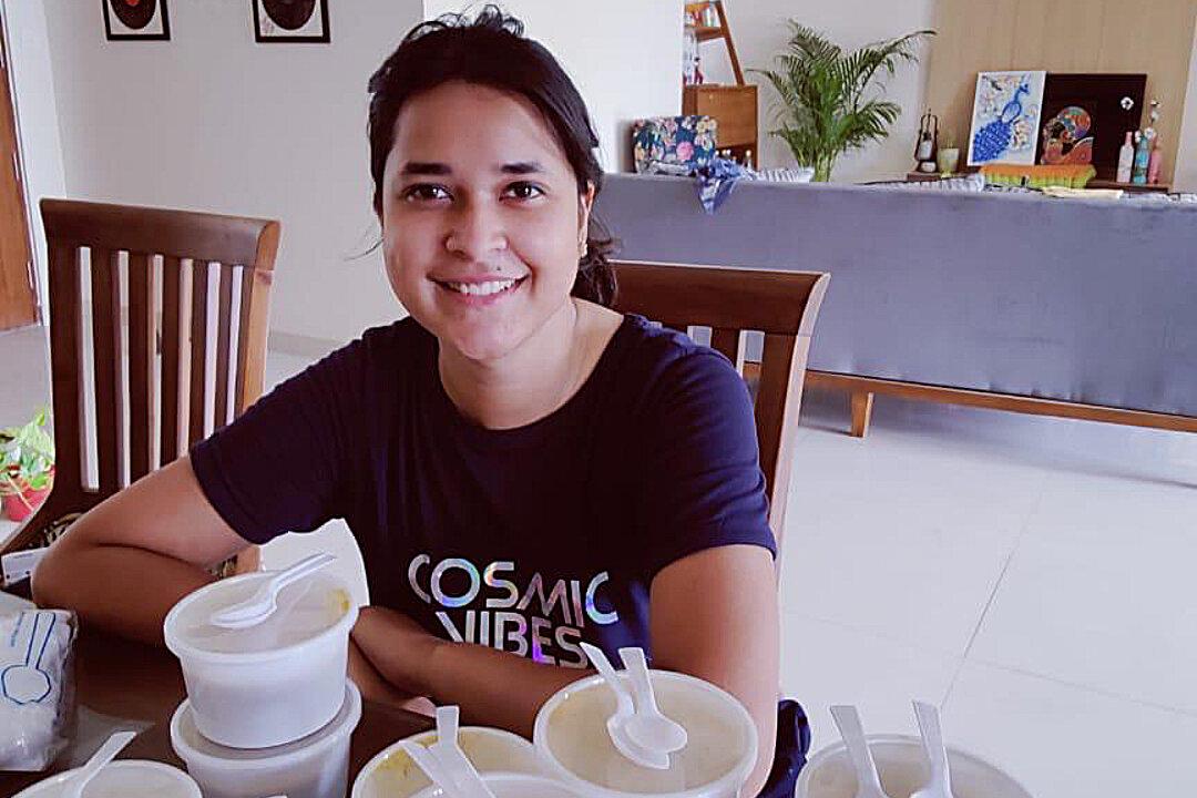 Volunteers in India Provide Home-Cooked Food for COVID-19 Patients