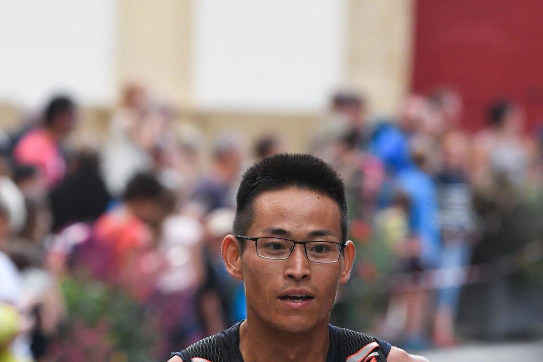 Organizer of Ultramarathon in China Fails to Protect Runners in Extreme Weather; 21 Die