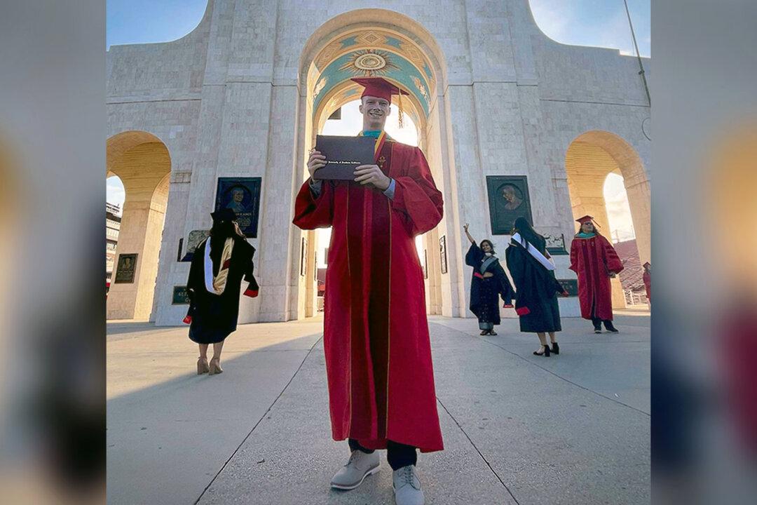 Once Homeless, Student Who Beat the Odds Graduates With Doctorate