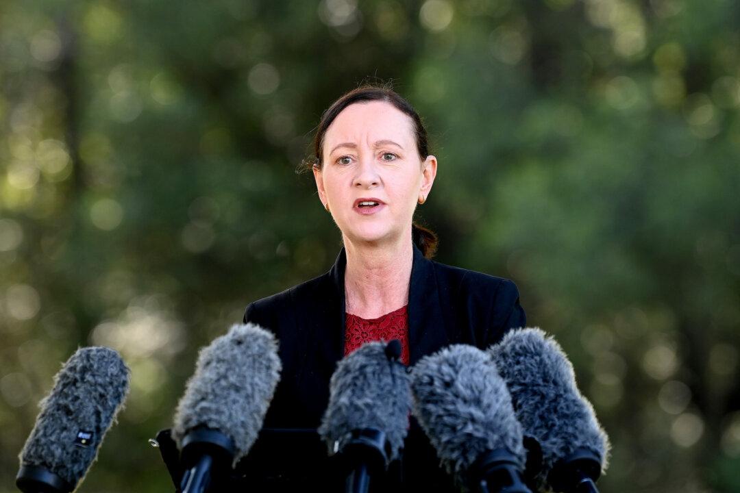 Australians Who Spit, Cough, Sneeze on Retail Workers in Queensland Face Fines