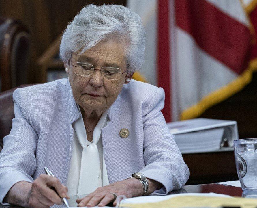 Alabama Veterans Affairs Commissioner Rejects Resignation Request by Governor