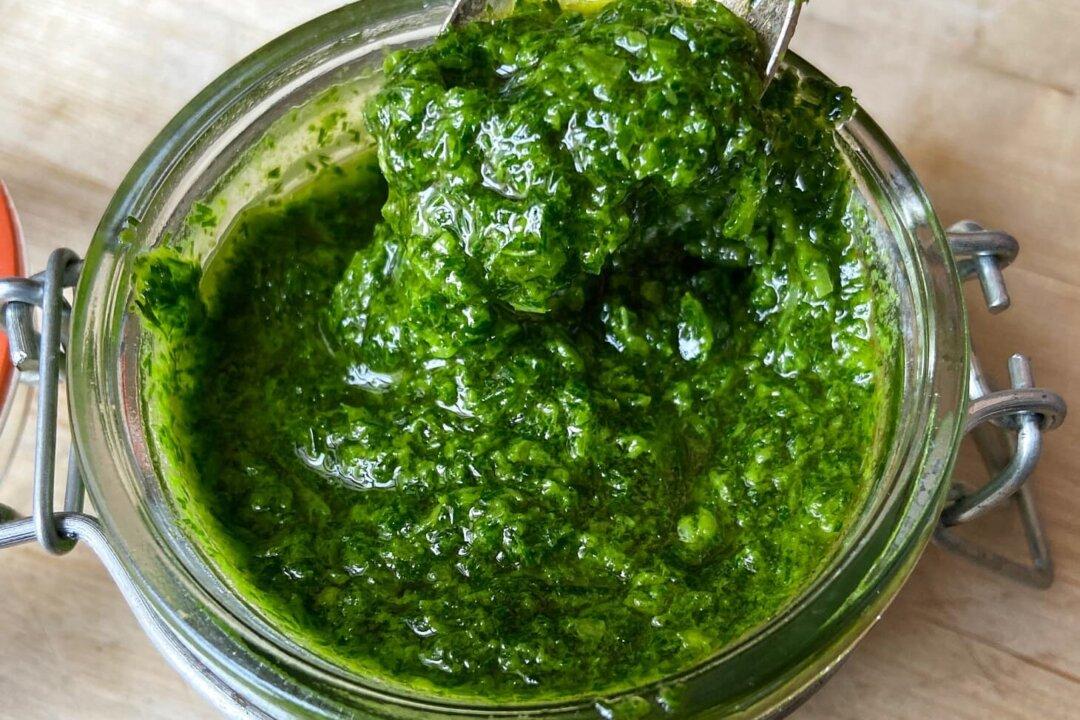 My Fridge Is Always Stocked With This Easy Homemade Herb Sauce