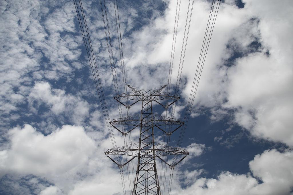 Billion-Dollar Power Link Faces Landowner Resistance