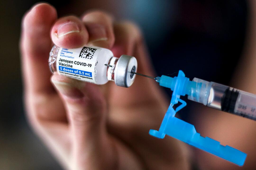 Florida Concert Charging $18 for Vaccinated, $1,000 for Unvaccinated