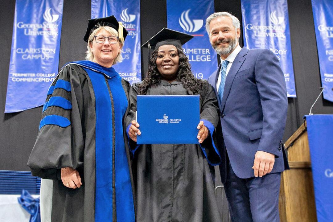 Uber Passenger Helps Single Mom Driver Clear Debt and Graduate From College