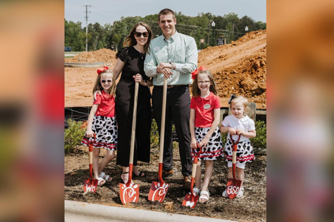 Man Who Worked at Chick-fil-A Since Age 16 Gets His Own Restaurant in Hometown 15 Years Later