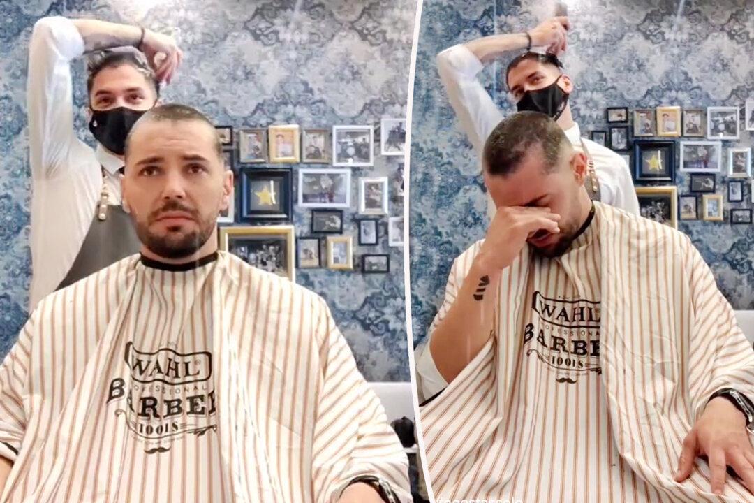 Video: Barber Shaves His Own Head to Support Coworker With Cancer, Moving Him to Tears