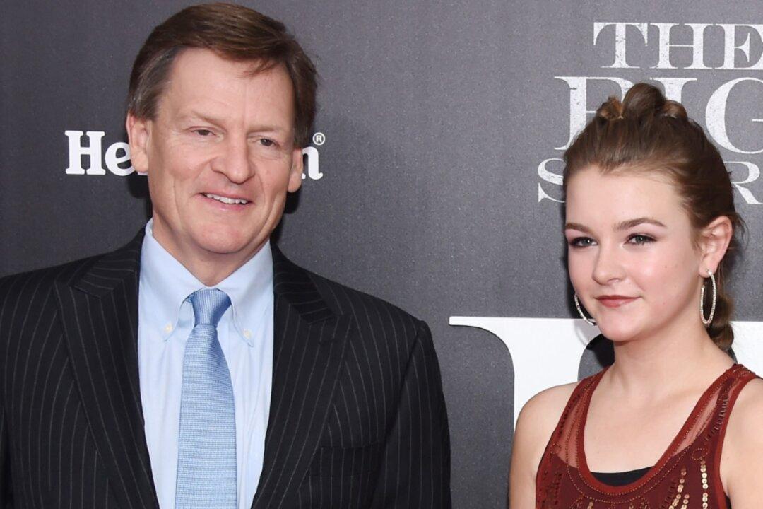 Writer Michael Lewis’s 19-Year-Old Daughter Dies in Crash