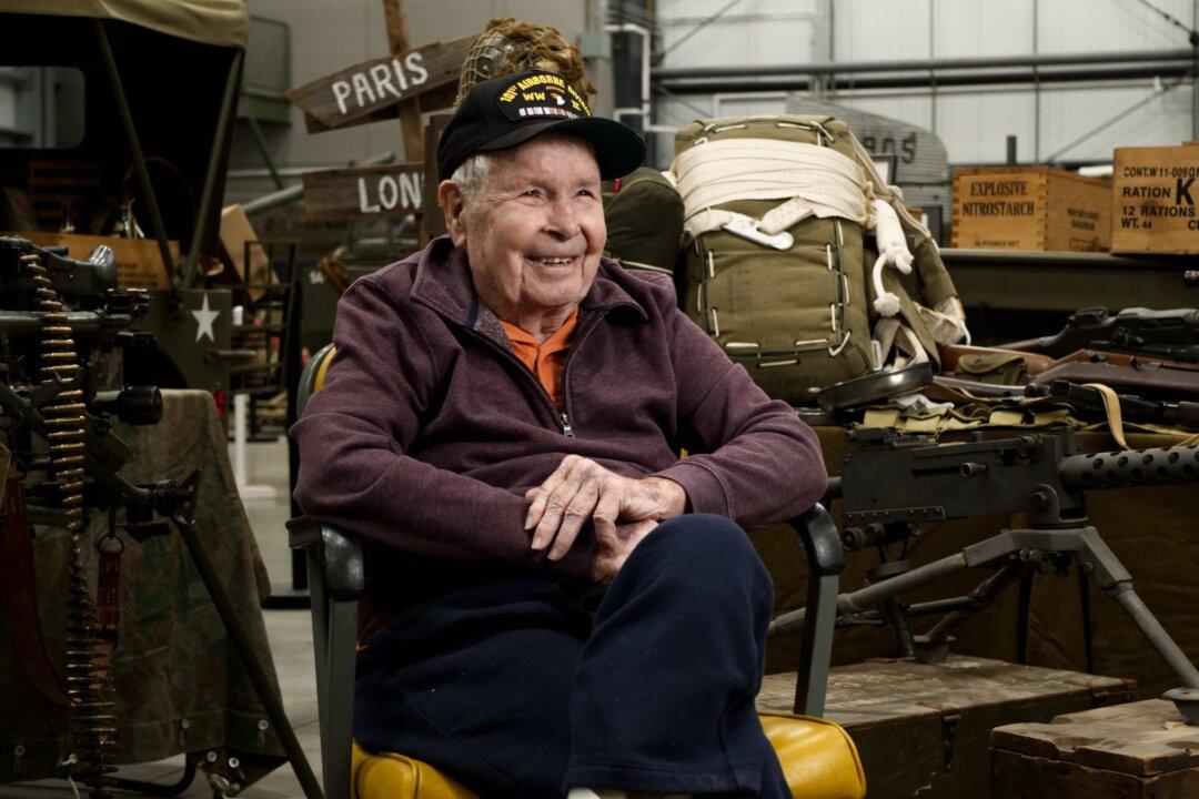 Telling the Stories of World War II Veterans: ‘Time Is of the Essence!’