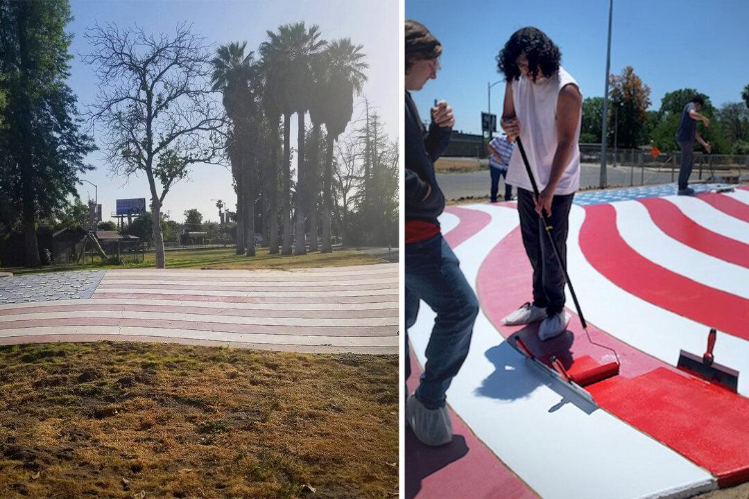 Fresno Teen Repairs Flag Memorial for His Eagle Scout Project, Honors Gold Star Moms, Veterans