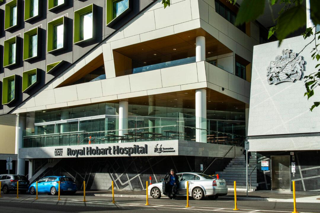 Nine Hospitalised After Carbon Monoxide Exposure in Hobart