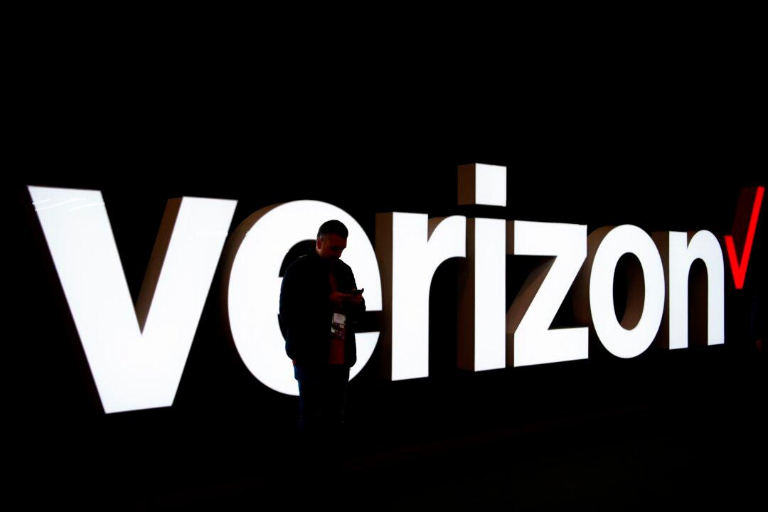 Verizon Acquiring Frontier in $20 Billion Deal to Grow Fiber Network