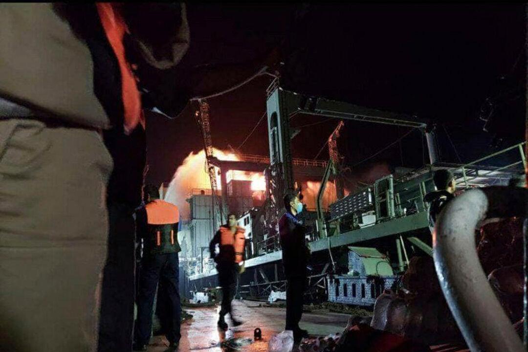 Iran’s Largest Warship Catches Fire, Sinks in Gulf of Oman