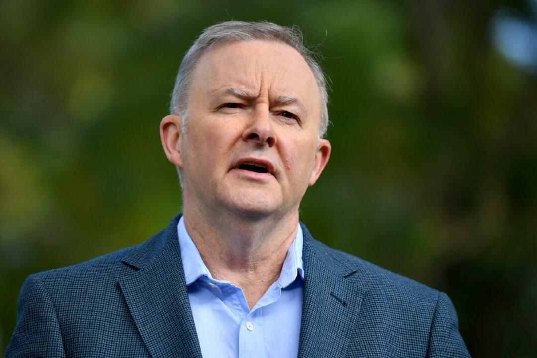 Labor Vows to Pip Liberals in Cutting Cost of Medications