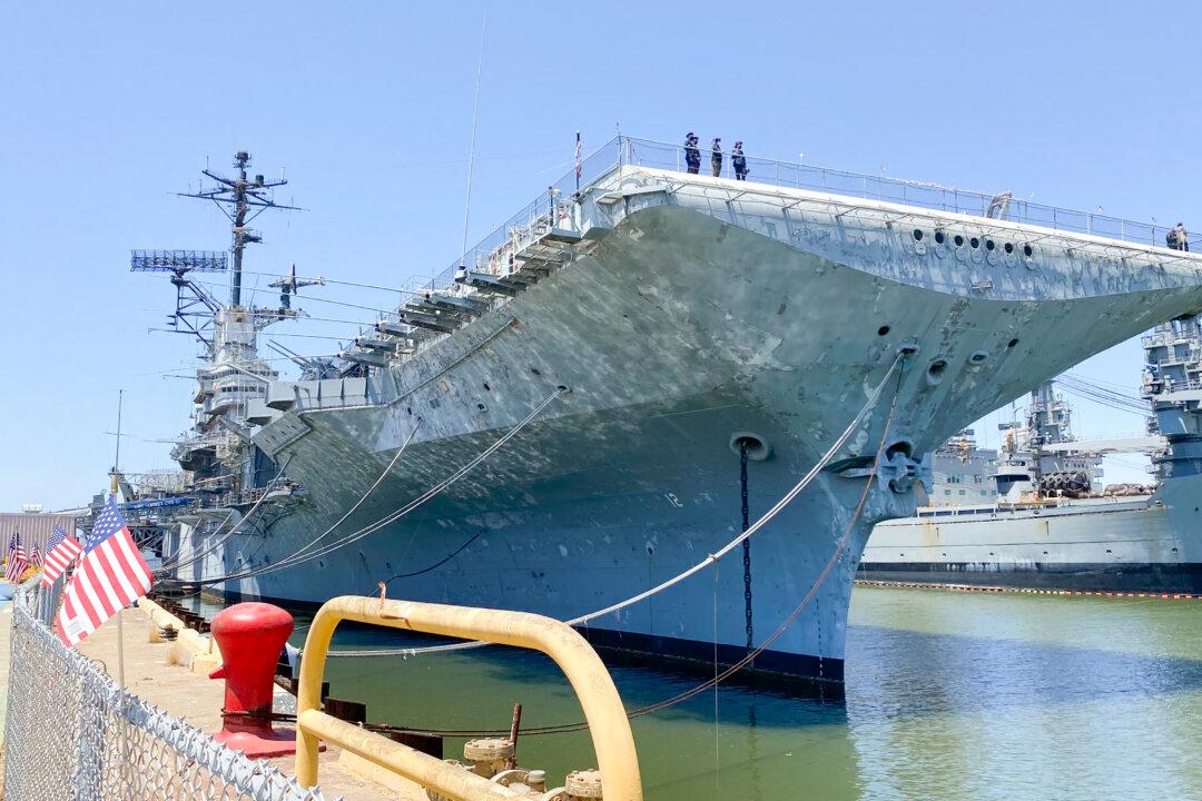 Navy Veteran Best Friends Still Work on USS Hornet