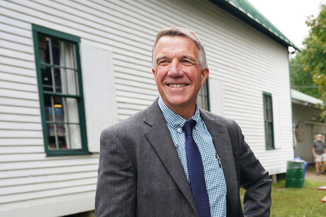 Noncitizens Can Vote in Local Elections in 2 Vermont Cities After Legislature Overturns Governor’s Vetoes