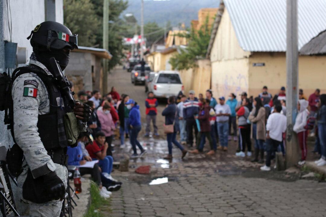 Mexicans Vote in Midterm Elections Seen as Referendum on President