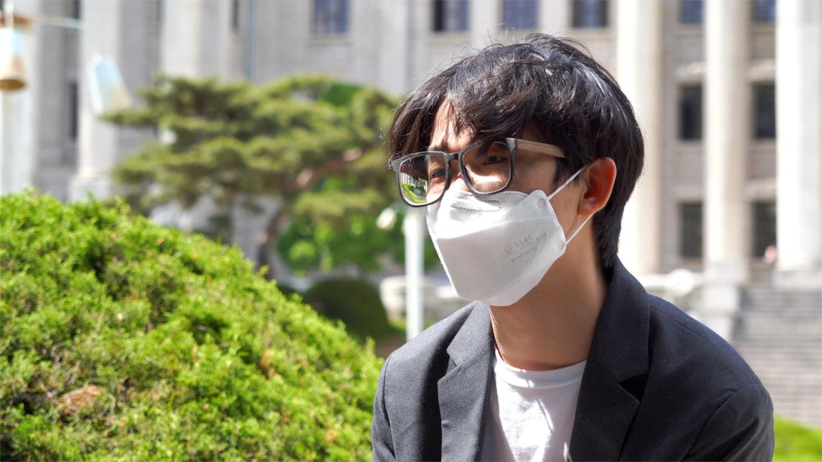 24-Year-Old Charged for Bypassing Firewall in China Flees to South Korea