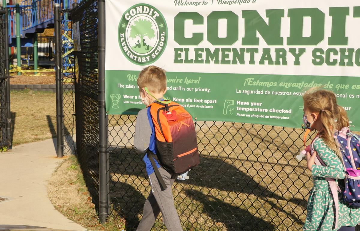 Houston ISD Approves $2 Million Funding for More Firearms, Shields for District Police in Wake of Mass Shootings