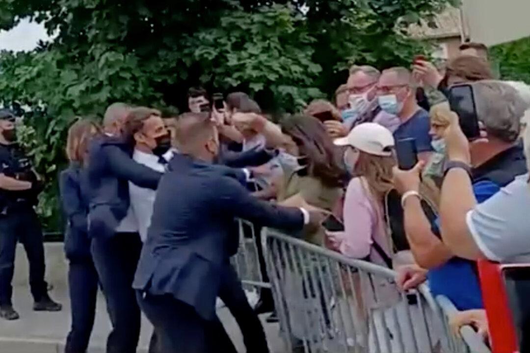 Man Who Slapped Macron Tells Court the President Embodied France’s Decay: BFM TV