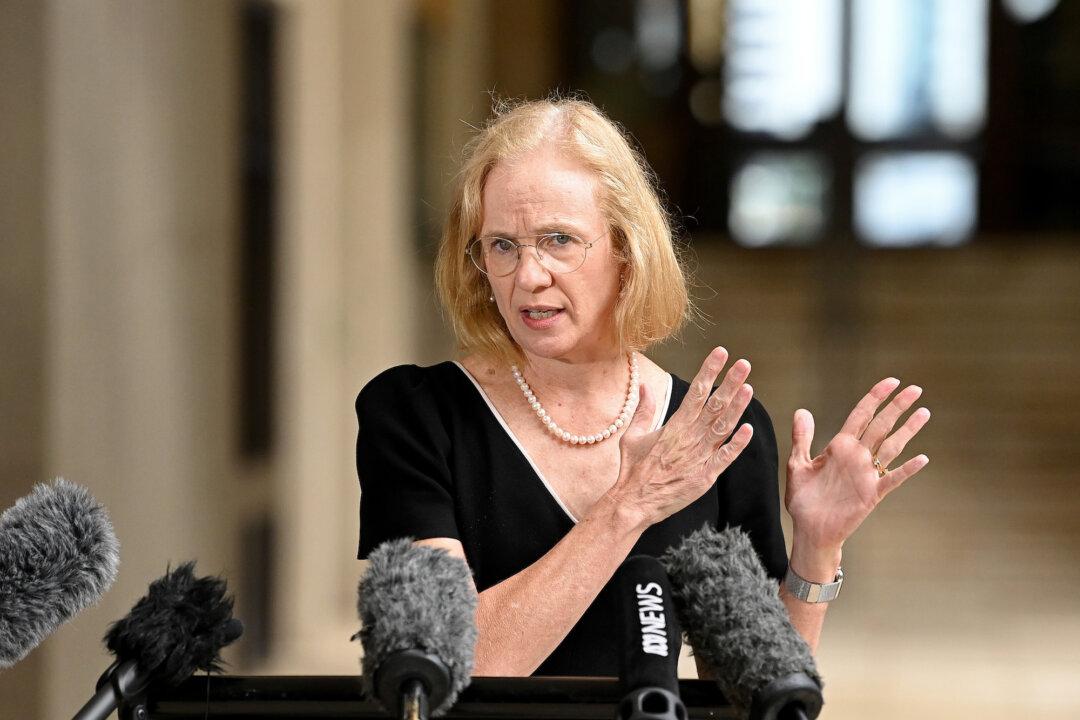 COVID Case Left Victorian Lockdown, Now in Queensland