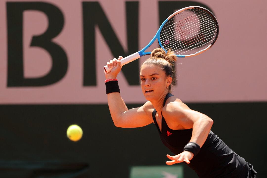 Sakkari Stops 2020 Champ Swiatek’s French Open Streak in Quarter Finals