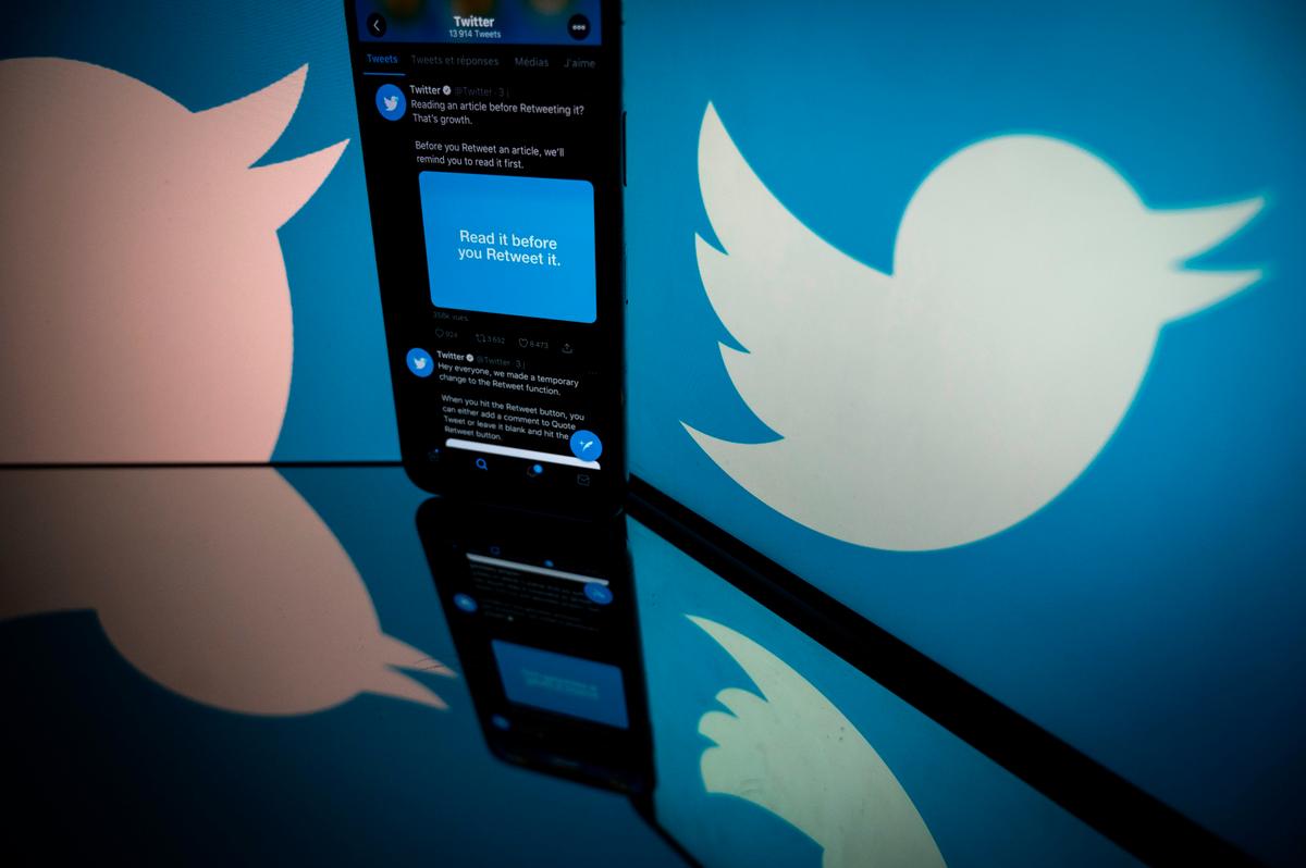 Twitter Tests New Feature for Users to Flag ‘Misleading’ Posts