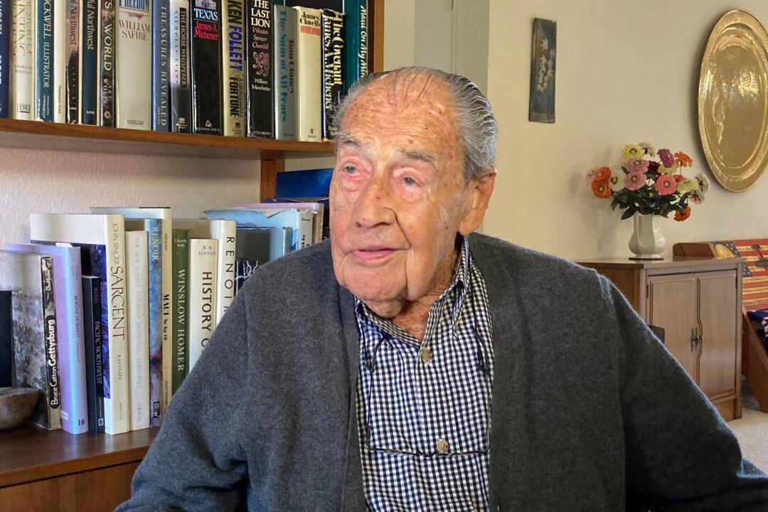 World’s Oldest Living Air Force General Recalls World War II Stories