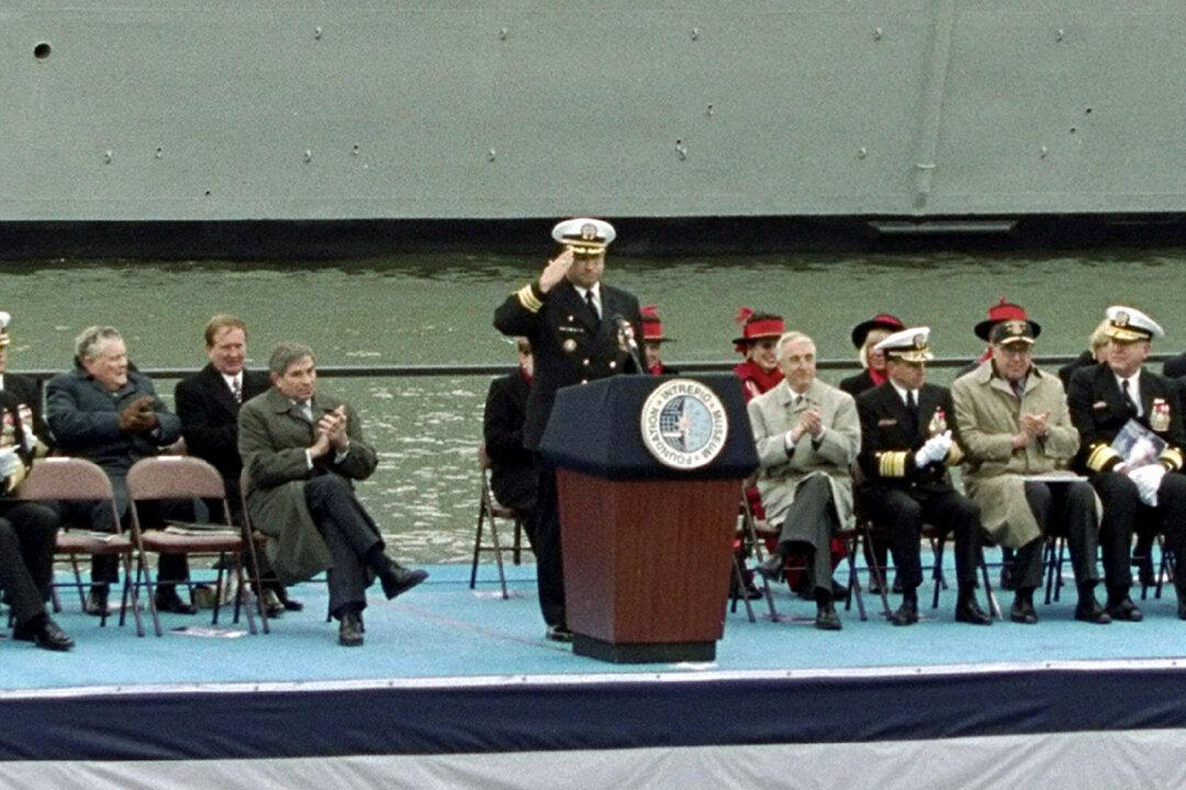 Biden to Nominate Carlos Del Toro for Secretary of the Navy