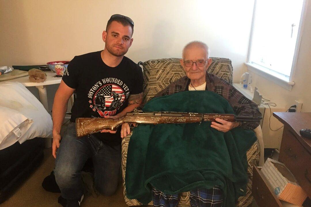 Cherishing the Memories of America’s Last WWII Veterans