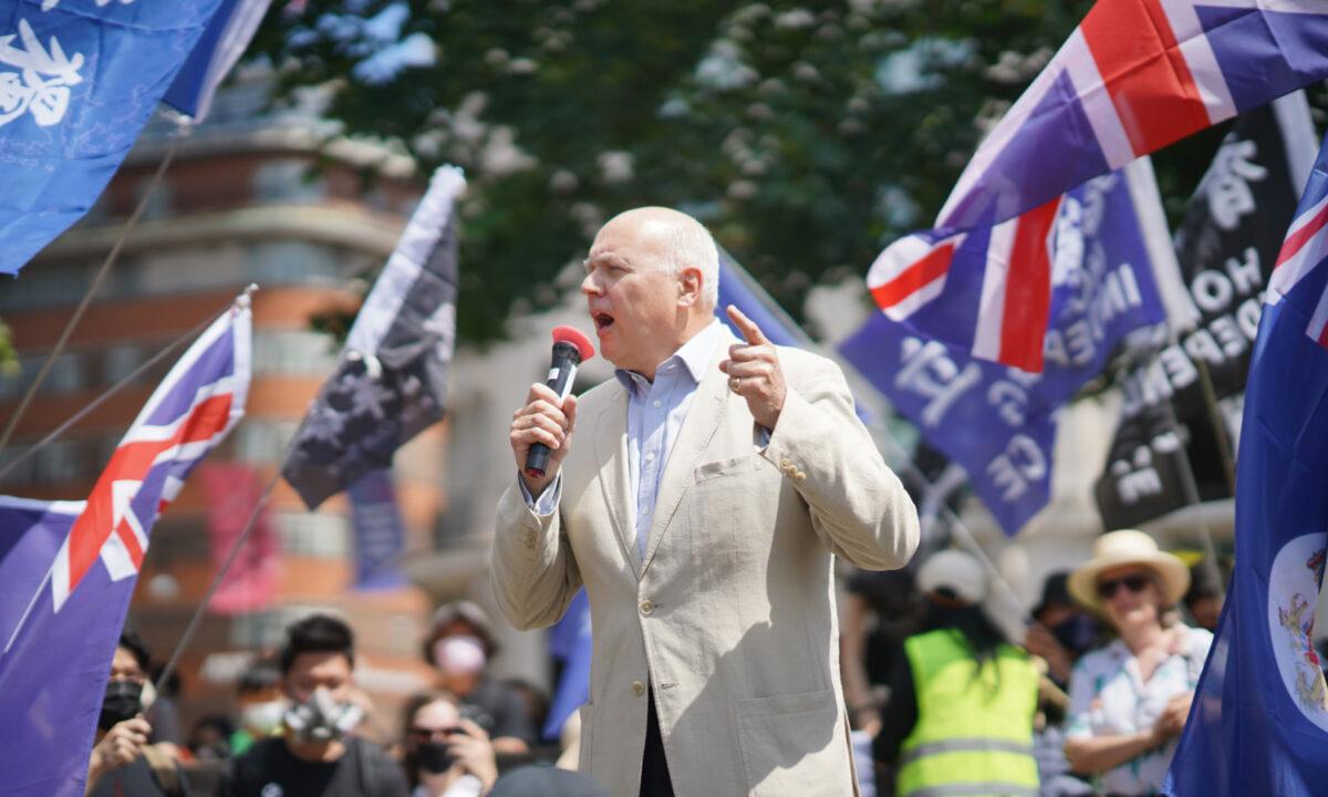 Former Conservative Party leader Sir Iain Duncan Smith speaking at a rally commemorating the two-year anniversary of Hong Kong's pro-democracy movement in London on June 12, 2021. (Yanning Qi/The Epoch Times)