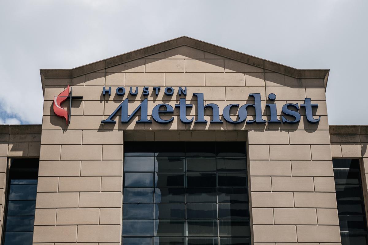 Hospital Workers Appeal Ruling That Dismissed Vaccine Mandate Lawsuit