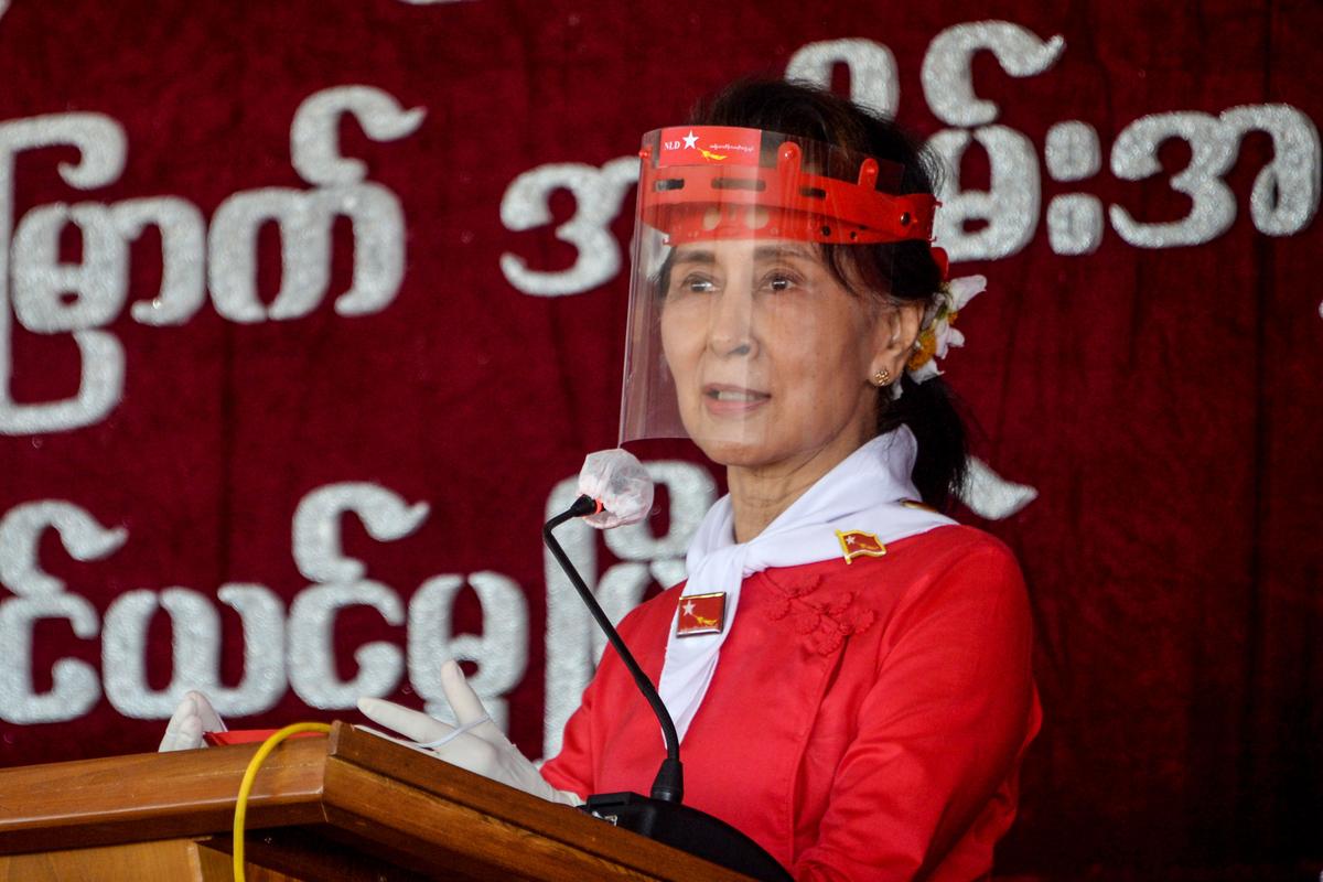 Burma’s Suu Kyi Convicted, Prison Sentence Reduced to 2 Years