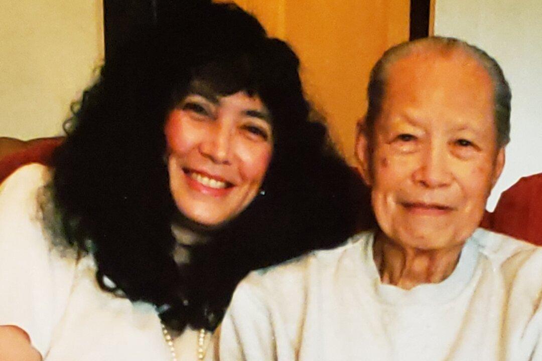 A Daughter’s First Love