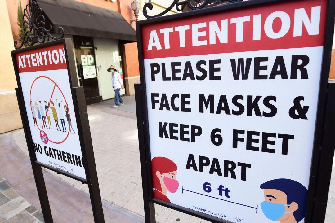 Los Angeles Warns It Could Reinstate COVID Mask Mandate Within Weeks