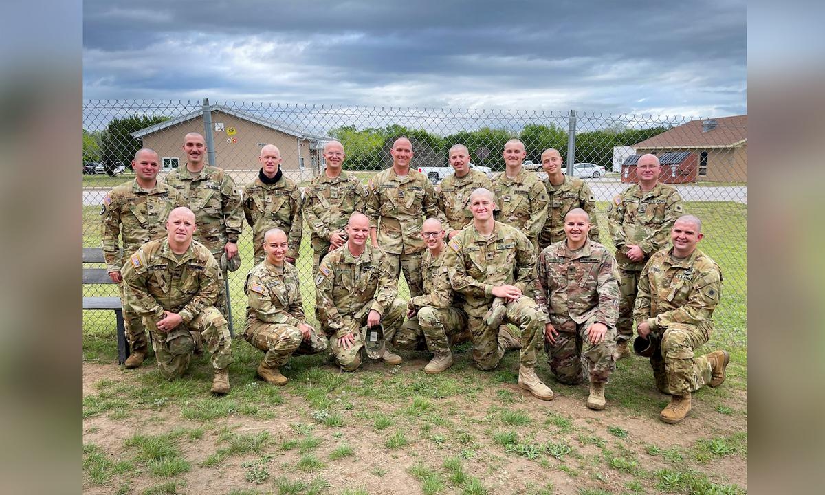Sister of US Soldier Loses Her Hair Battling Cancer, so Compatriots Shave Heads in Support