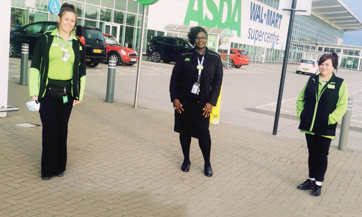 Staff at an ASDA Store Give Girl, 10, a Gift Card After She Lost Birthday Money to Buy a Book