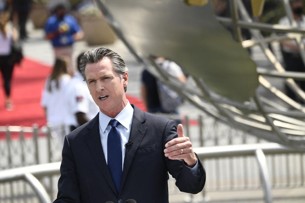 Newsom Insists California’s Pending COVID-19 Verification System Not a ‘Vaccine Passport’