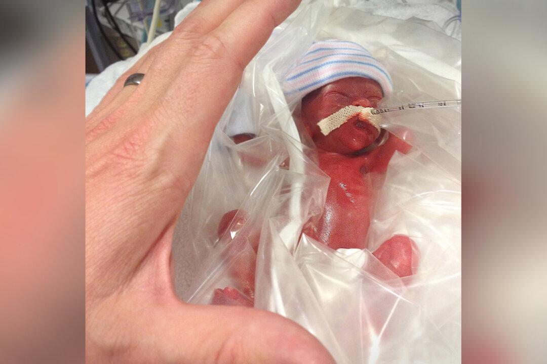 Pregnant Mom Feels Baby Kick When Doctor Suggests Abortion; Now That Baby Is 6 and Thriving
