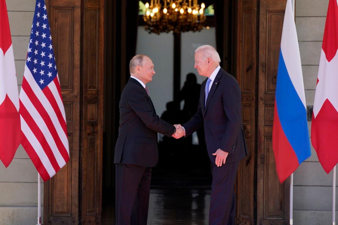 Biden Warns of Economic Sanctions if Russia Invades Ukraine