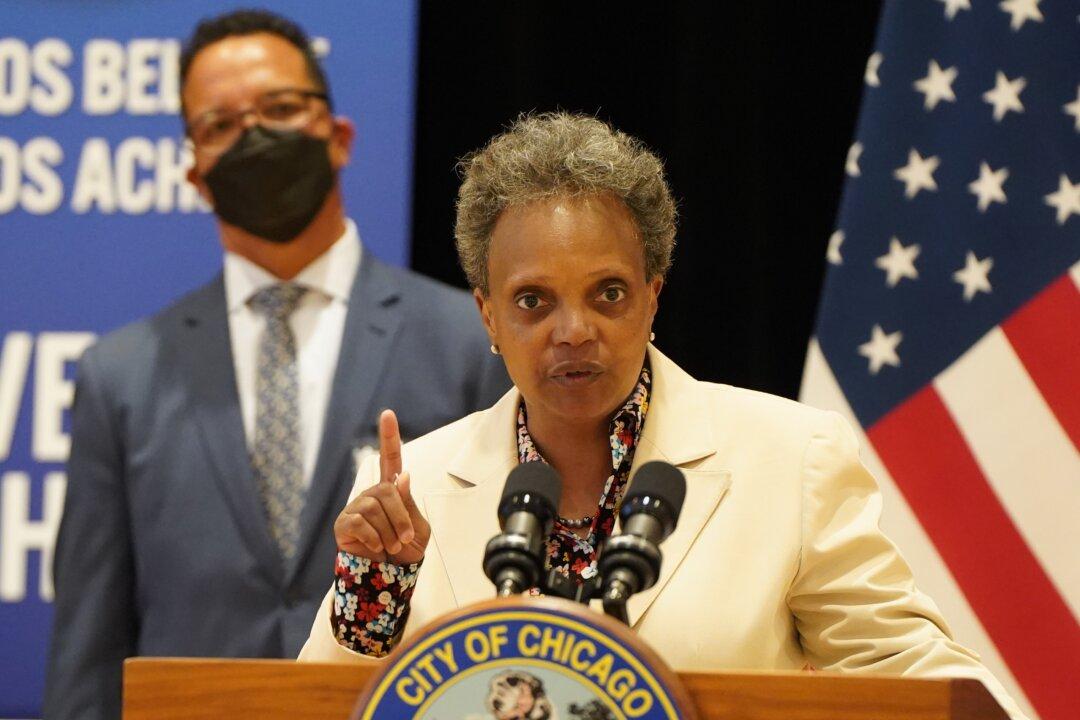 Weekend Violence in Chicago Leaves at Least 11 Dead, 45 Injured