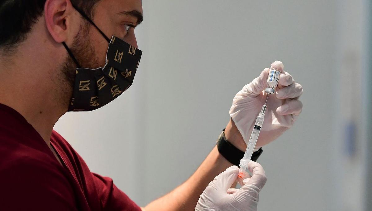 Largest US Health Care Union Will Fight Mandatory COVID-19 Vaccines
